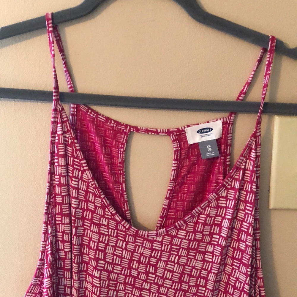 NWT Old Navy pink tank